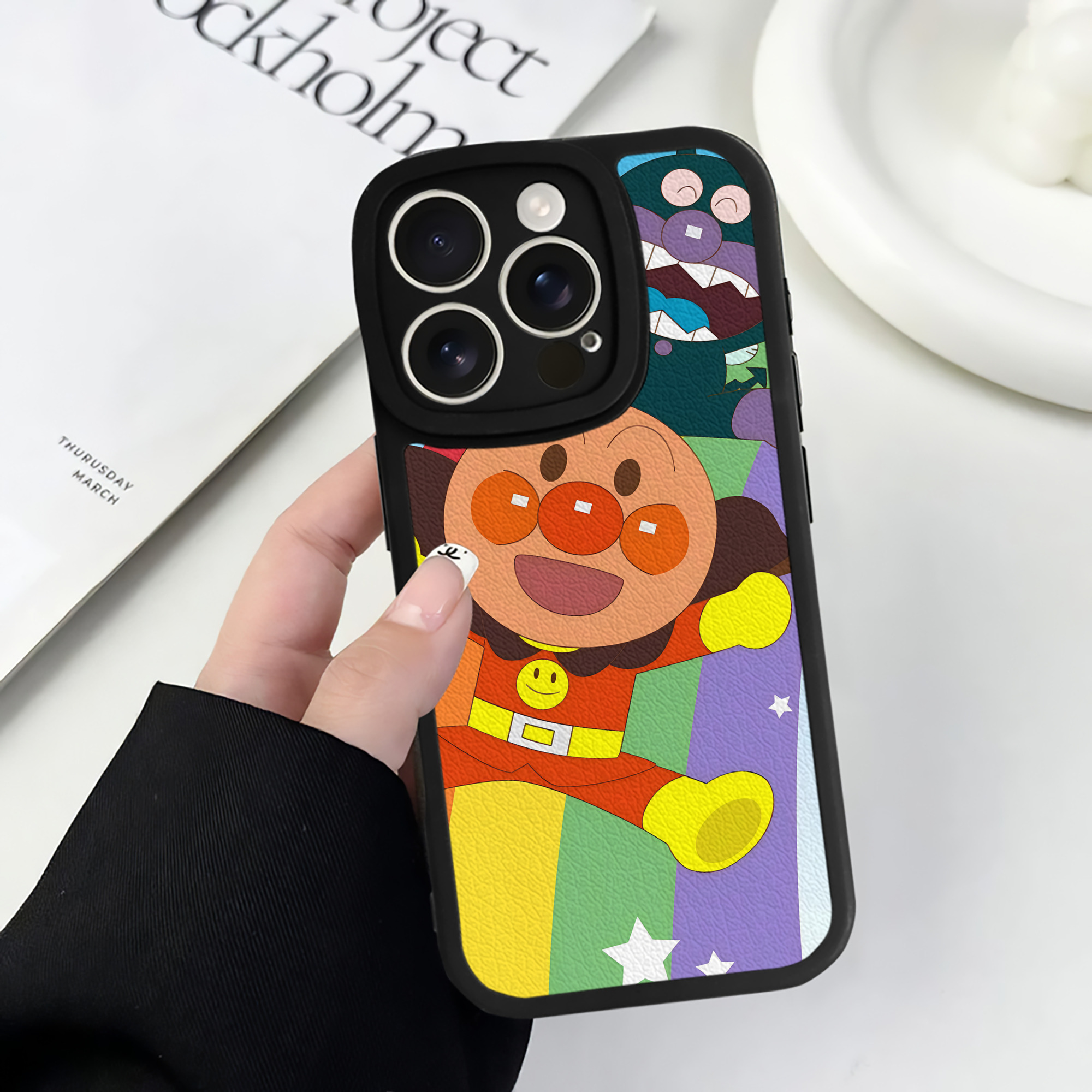 （画像用） アンパンマン Anpanman 【iPhone 16シリーズ対応】シリコンスマホケース（レザー調） 材質：シリコン